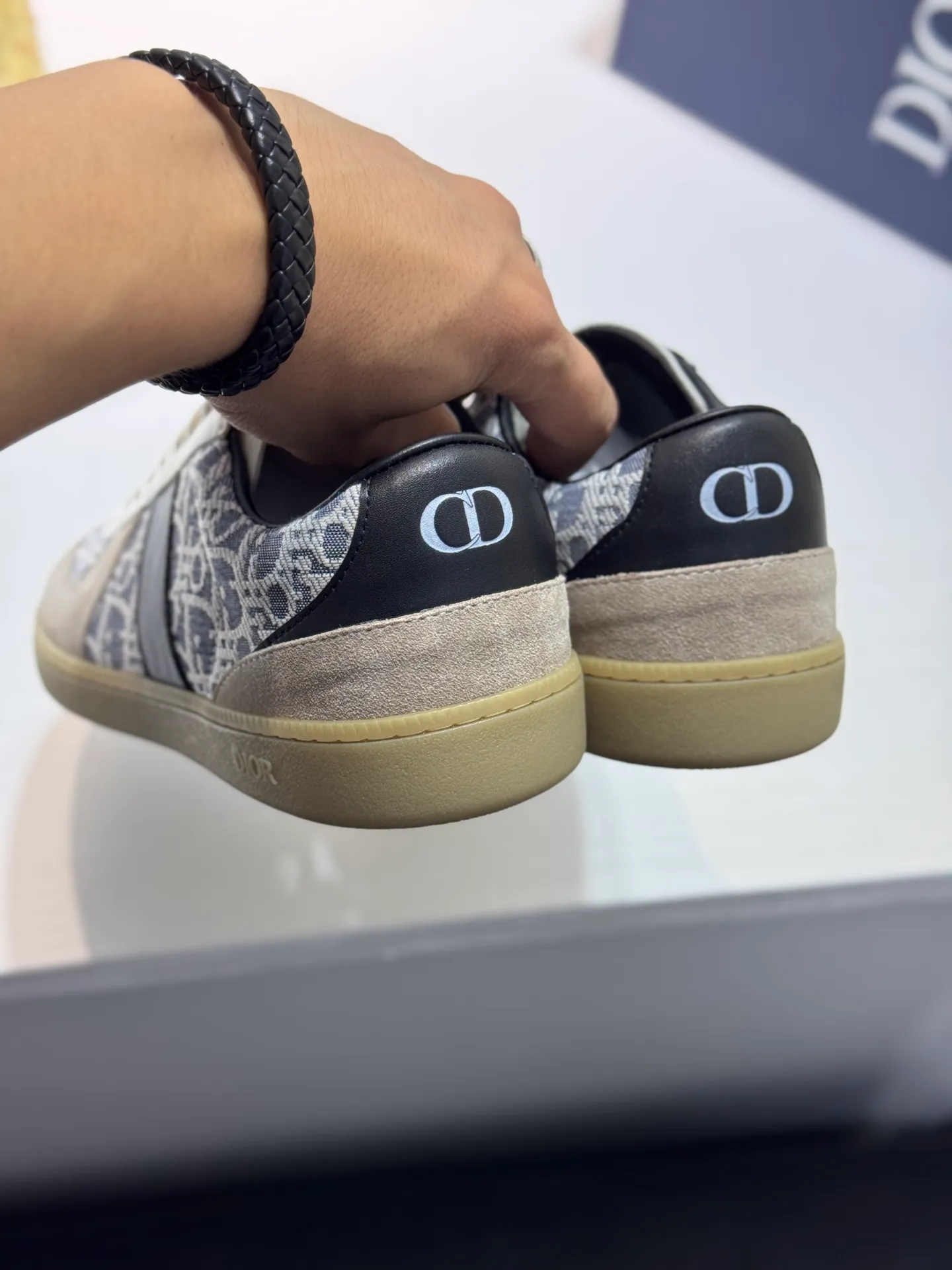 Men's Men's Shoes💰380【New Style】🎠🎠Dior🔍Top Purchasing Agency🇮🇹Di's hot style super popular sneakers are synchronized with the new product counters. The uppers are original Italian imported cowhide, the logo graphics are perfectly reproduced with complex craftsmanship necessary for fashionistas, and the imported soft sheepskin lining is Sole: The original sole is specially provided by the original factory. The exclusive movable molded sole is super comfortable. The original factory follows the order. 🔍🔍Multiple colors are available. You can enter and exit the counter at will. Welcome to compare. A must-have for trendy men. Code number: 38-44 (45 customized